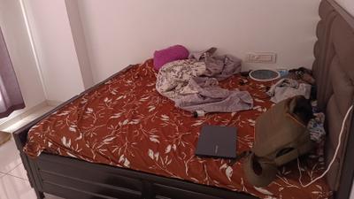 Bedroom Image of 1700 Sq.ft 2.5 BHK Apartment / Flat for rent in Dutt Avalon, Tragad Ahmedabad for Rs. 30000