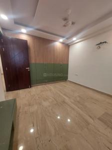 Bedroom Image of 1800 Sq.ft 3 BHK Builder Floor for sale in Paschim Vihar New Delhi for Rs. 35000000
