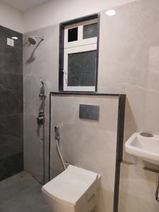 Common Bathroom Image of 910 Sq.ft 2 BHK Apartment / Flat for sale in Ruparel Westsky, Malad West Mumbai for Rs. 18100000