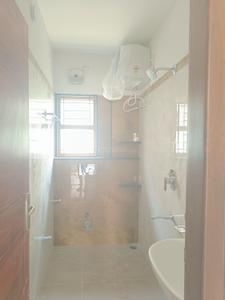Bathroom Image of 1500 Sq.ft 3 BHK Builder Floor for rent in HSR Layout Bengaluru for Rs. 65000