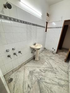 Bathroom Image of 2250 Sq.ft 2 BHK Builder Floor for rent in Bhai Randhir Singh Nagar Ludhiana for Rs. 22500