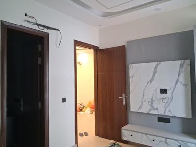 Bedroom Image of 1350 Sq.ft 3 BHK Builder Floor for sale in Paschim Vihar New Delhi for Rs. 29000000