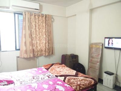 Bedroom Image of 1300 Sq.ft 3 BHK Apartment / Flat for rent in Kolshet Thane for Rs. 50000