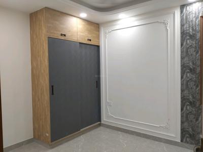Bedroom Image of 1300 Sq.ft 3 BHK Builder Floor for sale in Shahdara New Delhi for Rs. 15500000