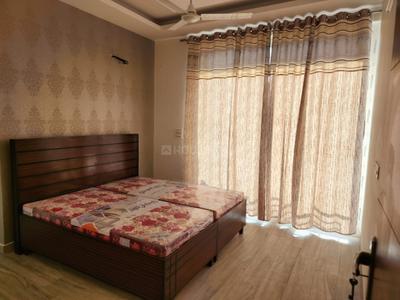 Bedroom Image of 1323 Sq.ft 2 BHK Builder Floor for rent in Ramgarh Bhudda Zirakpur for Rs. 25000