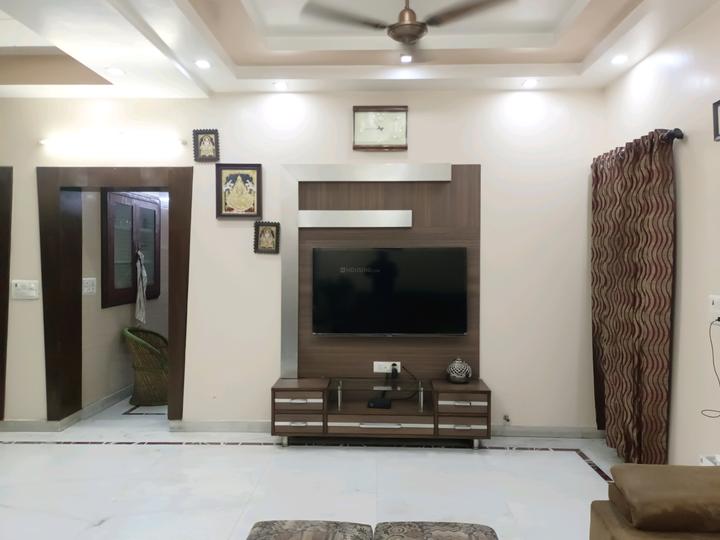 MALL APARTMENTS MALL ROAD Main Image 1