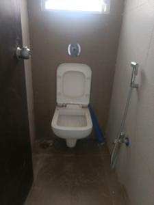 Common Bathroom Image of 585 Sq.ft 1 BHK Apartment / Flat for sale in Subhash Builders Subhash Ideal Park, Kondhwa Pune for Rs. 3500000