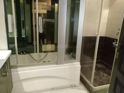 Bathroom Image of 4500 Sq.ft 4 BHK Builder Floor for rent in New Friends Colony New Delhi for Rs. 300000