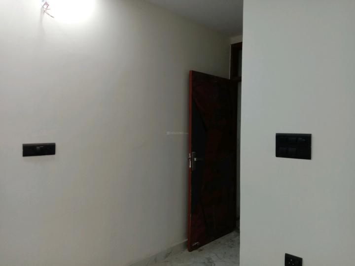 Govindpuri Main Image 1