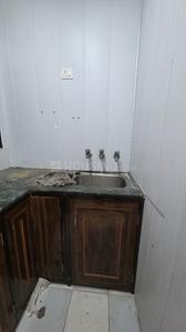 Kitchen Image of 650 Sq.ft 2 BHK Apartment / Flat for rent in Pitampura New Delhi for Rs. 26000