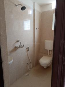 Bathroom Image of 955 Sq.ft 2 BHK Apartment / Flat for sale in Ramkrishan Nagar Patna for Rs. 7500000