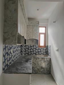 Kitchen Image of 750 Sq.ft 2 BHK Builder Floor for sale in DLF Ankur Vihar Ghaziabad for Rs. 2365566