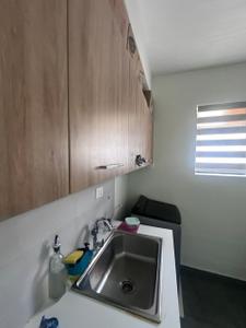 Kitchen Image of 559 Sq.ft 1 BHK Apartment / Flat for rent in Vyttila Kochi for Rs. 32000