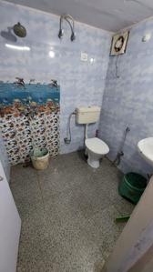 Bathroom Image of 540 Sq.ft 1 RK Builder Floor for sale in Sector 57 Gurgaon for Rs. 2500000