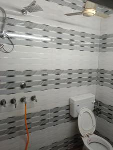 Bathroom Image of 500 Sq.ft 3 BHK Independent House for sale in Mantola Agra for Rs. 7600000