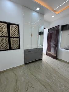 Bedroom Image of 400 Sq.ft 2 BHK Builder Floor for rent in Sector 4 Rohini New Delhi for Rs. 17000