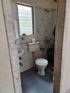 Bathroom Image of 1000 Sq.ft 2 BHK Apartment / Flat for sale in Sunshree the Crown, Kondhwa Pune for Rs. 8500000
