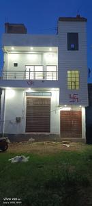 Building Image of 700 Sq.ft 2 BHK Builder Floor for rent in Parao Varanasi for Rs. 7500
