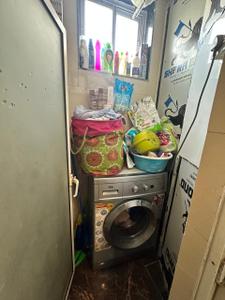Bathroom Image of 900 Sq.ft 2 BHK Apartment / Flat for sale in Bluebell Apartment, Hiranandani Estate Thane for Rs. 17000000