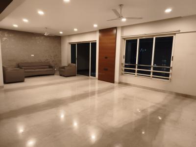 3.5 BHK Flat