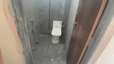 Bathroom Image of 650 Sq.ft 1 BHK Apartment / Flat for rent in Kondapur Hyderabad for Rs. 26000