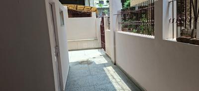 Balcony Image of 1000 Sq.ft 2 BHK Apartment / Flat for rent in  Rohini Apartments RWA, Sector 8 Rohini New Delhi for Rs. 27000