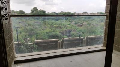 Image of 1050 Sq.ft 2 BHK Apartment / Flat for rent in Oxy Beaumonde, Viman Nagar, Pune for Rs. 72000