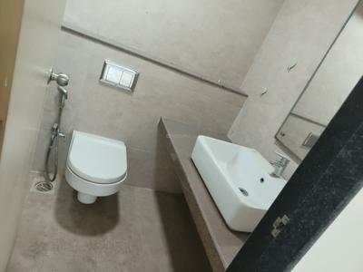 Image of 950 Sq.ft 2 BHK Apartment / Flat for sale in Godrej Central, Chembur, Mumbai for Rs. 20000000
