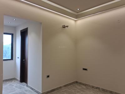 Bedroom Image of 2250 Sq.ft 4 BHK Builder Floor for sale in New Builder Floors, Paschim Vihar New Delhi for Rs. 45000000