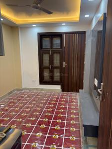 Bedroom Image of 1180 Sq.ft 3 BHK Builder Floor for sale in Laxmi Nagar New Delhi for Rs. 11800000