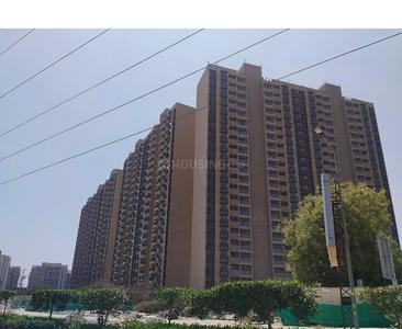 Image of 715 Sq.ft 2 BHK Apartment / Flat for rent in Adani Aster Phase 1, Vaishno Devi Circle, Ahmedabad for Rs. 25000