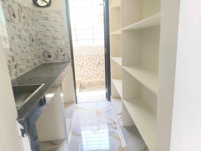 Kitchen Image of 762 Sq.ft 1 BHK Apartment / Flat for rent in Kondapur Hyderabad for Rs. 15000