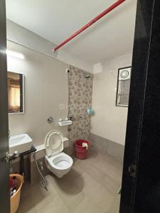 Bathroom Image of 1350 Sq.ft 3 BHK Apartment / Flat for rent in Shah Prestige Gold, Keshav Nagar Pune for Rs. 45000