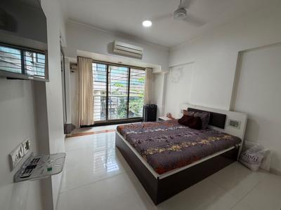 Bedroom Image of 1200 Sq.ft 3 BHK Apartment / Flat for sale in Santacruz West Mumbai for Rs. 55000000