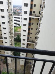 Balcony Image of 715 Sq.ft 2 BHK Apartment / Flat for rent in Hiland Greens, Maheshtala Kolkata for Rs. 9500