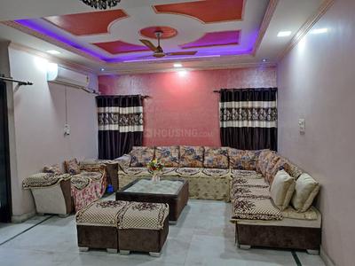 Hall Image of 1250 Sq.ft 3 BHK Apartment / Flat for sale in GH 14 DDA MIG, Paschim Vihar New Delhi for Rs. 12500000