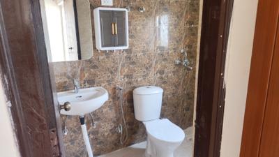 Image of 950 Sq.ft 3 BHK Apartment / Flat for rent in Amrapali Dream Valley 2, Noida Extension, Greater Noida for Rs. 20000