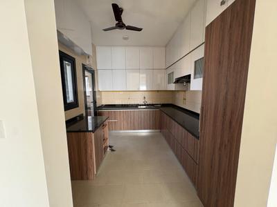 Kitchen Image of 2002 Sq.ft 3 BHK Apartment / Flat for rent in Sobha City, Sector 108 Gurgaon for Rs. 70000