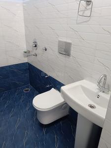 Bathroom Image of 1400 Sq.ft 3 BHK Builder Floor for sale in South city, Ayali Khurd Ludhiana for Rs. 7200000