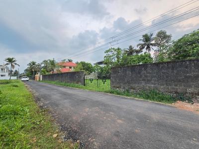 Image of 5220 Sq.ft Residential Plot / Land for sale in Aluva, Kochi for Rs. 3150000