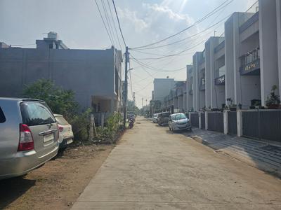 Image of 1750 Sq.ft Residential Plot / Land for sale in Vastu Platinum Paradise Tower, County Walk Township, Indore for Rs. 10150000