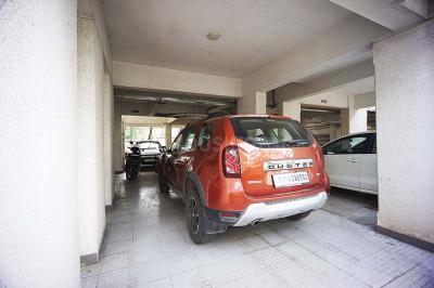 Parking Area Image of 1623 Sq.ft 3 BHK Apartment / Flat for sale in Kondhwa Budruk Pune for Rs. 19500000