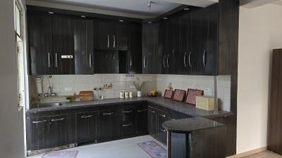Kitchen Image of 1400 Sq.ft 2.5 BHK Apartment / Flat for sale in Kingswood Court, Crossings Republik Ghaziabad for Rs. 10500000