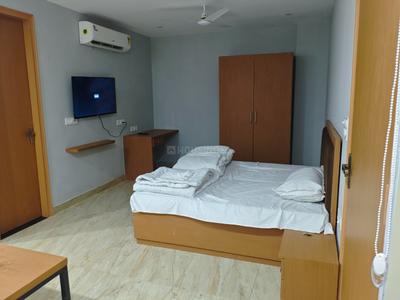 Bedroom Image of 450 Sq.ft 1 RK Apartment / Flat for rent in Sector 128 Noida for Rs. 20000