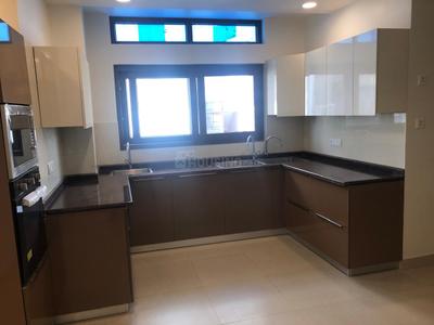 Kitchen Image of 1800 Sq.ft 3 BHK Builder Floor for rent in Sarvapriya Vihar New Delhi for Rs. 95000