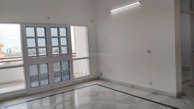 Living Room Image of 1250 Sq.ft 2 BHK Apartment / Flat for rent in Vinayak Apartment Sector 62, Sector 62 Noida for Rs. 25500