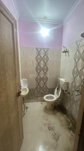 Bathroom Image of 850 Sq.ft 3 BHK Independent House for sale in Govindpuram Ghaziabad for Rs. 5600000