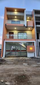 5 BHK Independent House