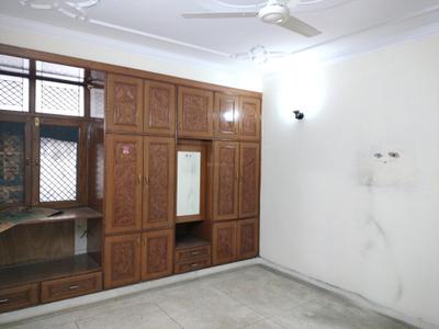 Bedroom Image of 2100 Sq.ft 3 BHK Apartment / Flat for sale in Brindawan Garden CGHS, Sector 12 Dwarka New Delhi for Rs. 27000000