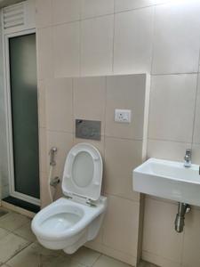 Common Bathroom Image of 600 Sq.ft 1 BHK Apartment / Flat for sale in Raunak Unnathi Greens, Kasarvadavali Thane for Rs. 5500000